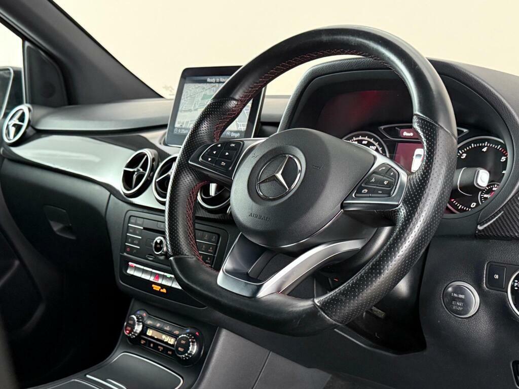 Mercedes-Benz B Class 1.5 B180d Amg Line Premium 7G-dct Euro 6 Ss 5 WV68YPT Black #3