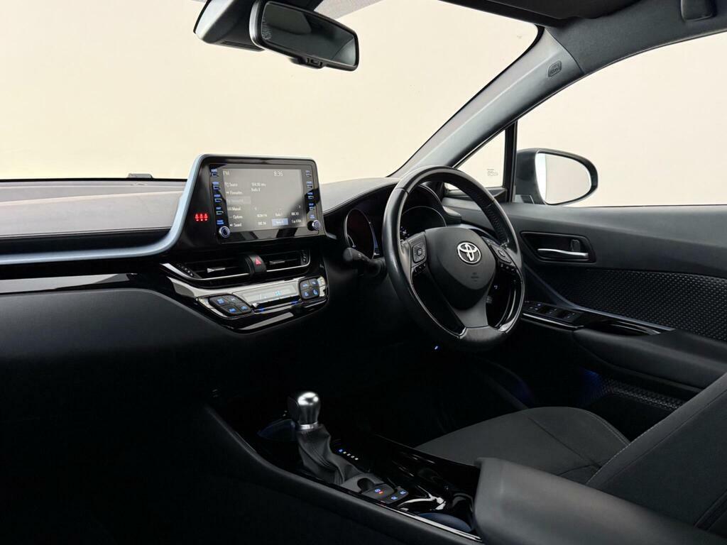 Toyota C-Hr 1.8 Vvt-h Design Cvt Euro 6 Ss SL71MWA Grey #4