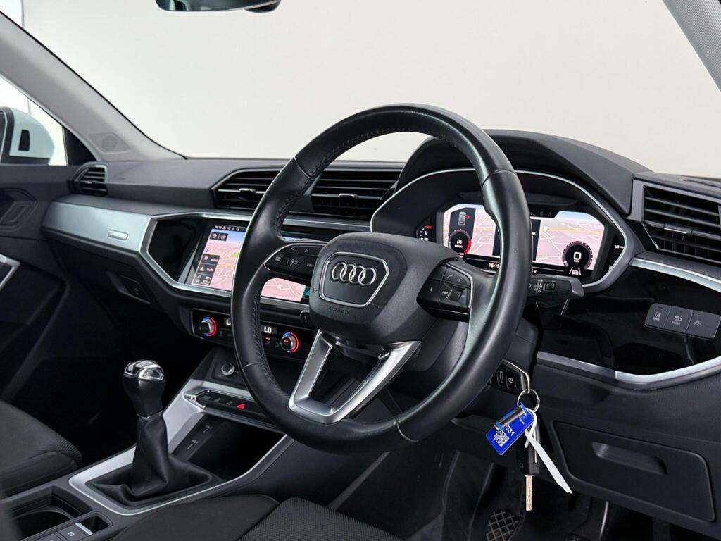 Audi Q3   #3