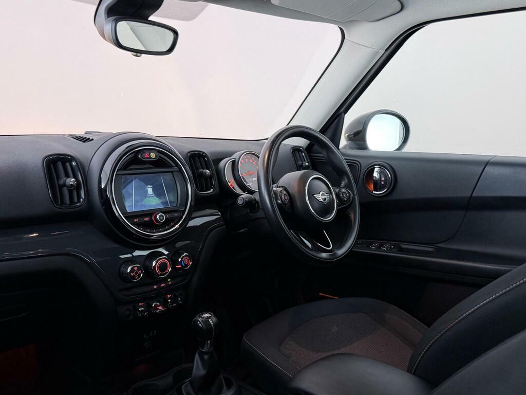 Mini Countryman 1.5 Cooper Euro 6 Ss NJ18OBV Grey #4