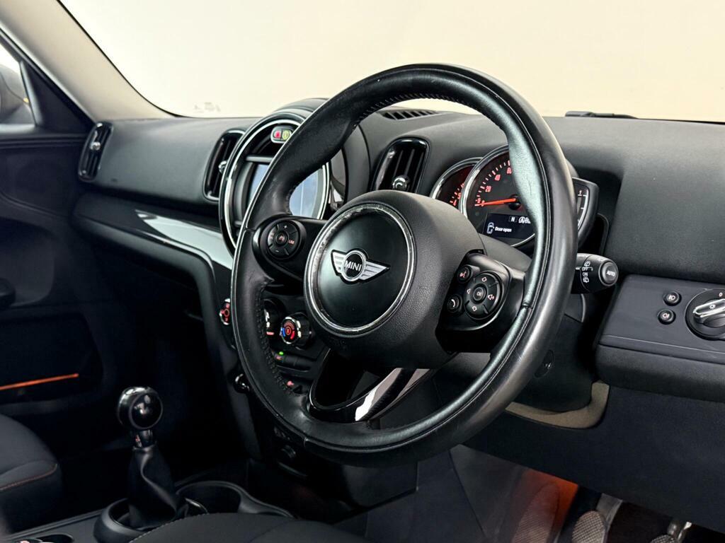Mini Countryman 1.5 Cooper Euro 6 Ss NJ18OBV Grey #3
