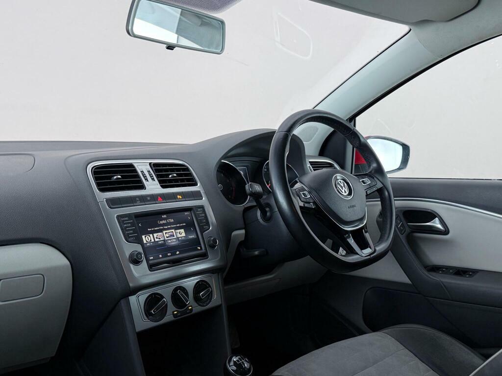 Volkswagen Polo 1.2 Tsi Bluemotion Tech Beats Euro 6 Ss White #4