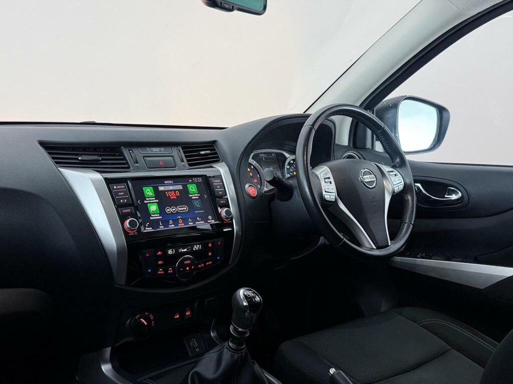 Nissan Navara 2.3 Dci N-connecta 4Wd Euro 6 Ss SL69YUK Blue #4