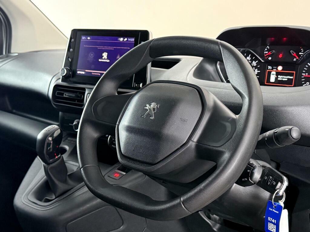 Peugeot Partner 1.5 Bluehdi 1000 Professional Standard Panel Van S FT21CVA White #3