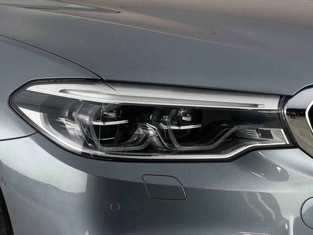 BMW 5 Series 2.0 520D M Sport Touring Xdrive Euro 6 Ss Blue #4