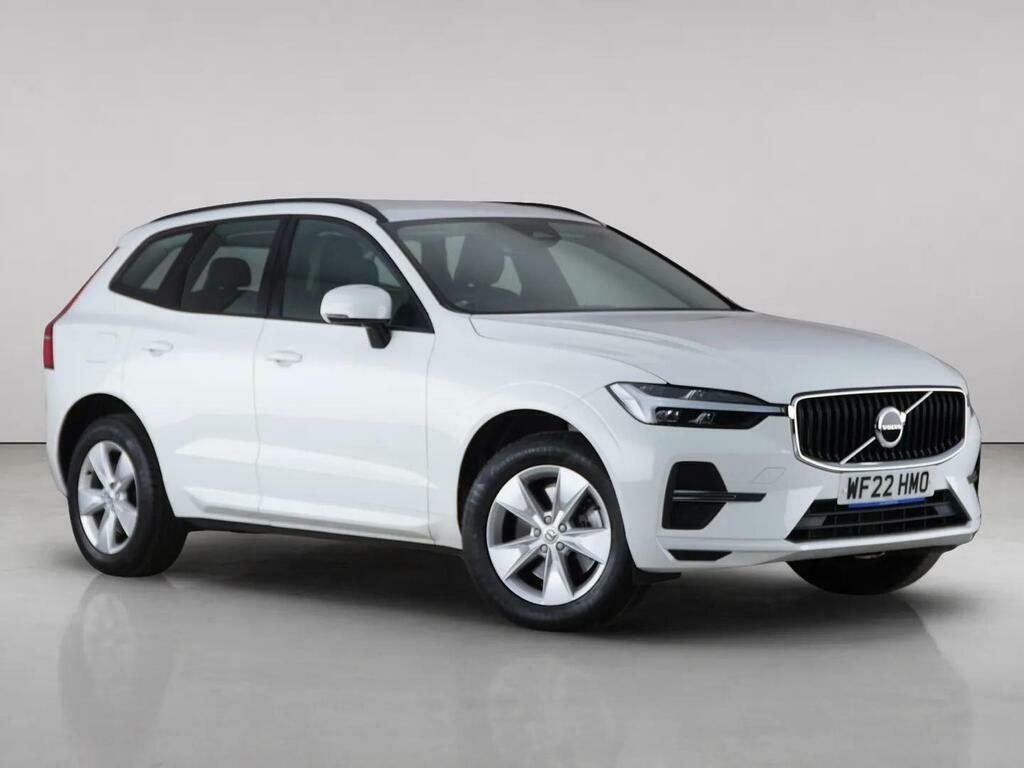 Volvo XC60 2.0 B5 Mhev Momentum Euro 6 Ss White