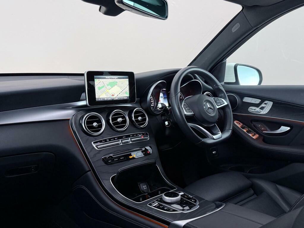 Mercedes-Benz GLC Class 2.1 Glc250d Amg Line Premium G-tronic 4Matic Eu KW68DCX White #4