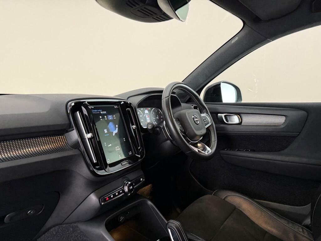 Volvo XC40 2.0 D3 R-design Euro 6 Ss WF20ZMX Silver #4