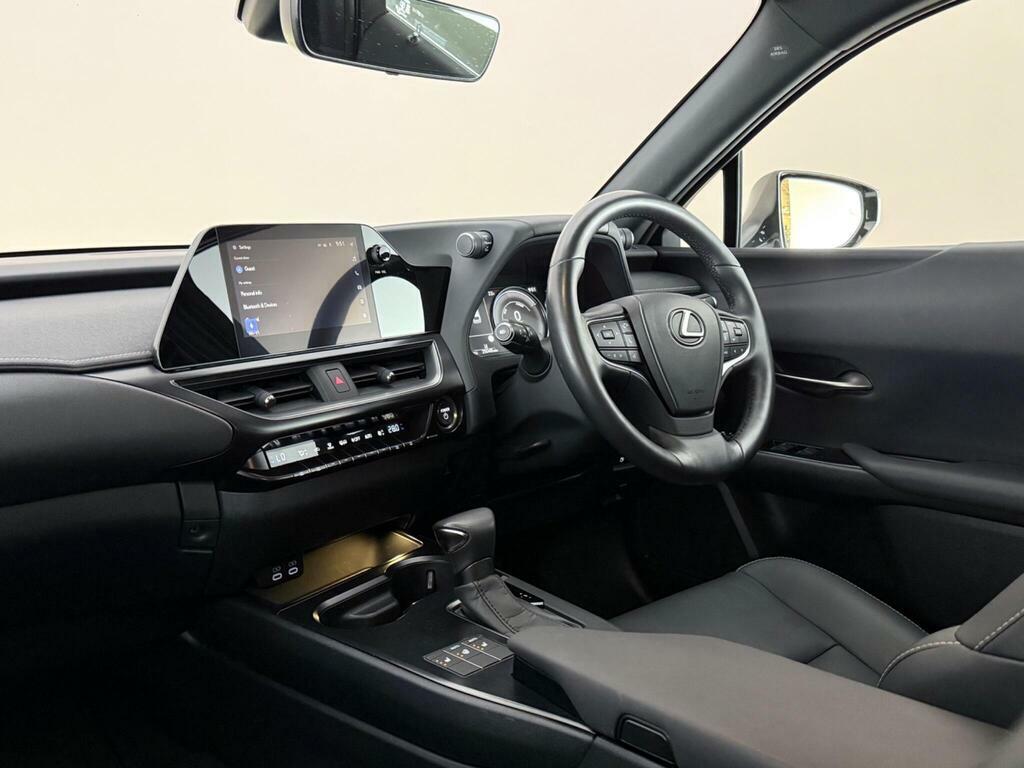 Lexus UX 2.0 250H F Sport Design E-cvt Euro 6 Ss WG23OPU White #4