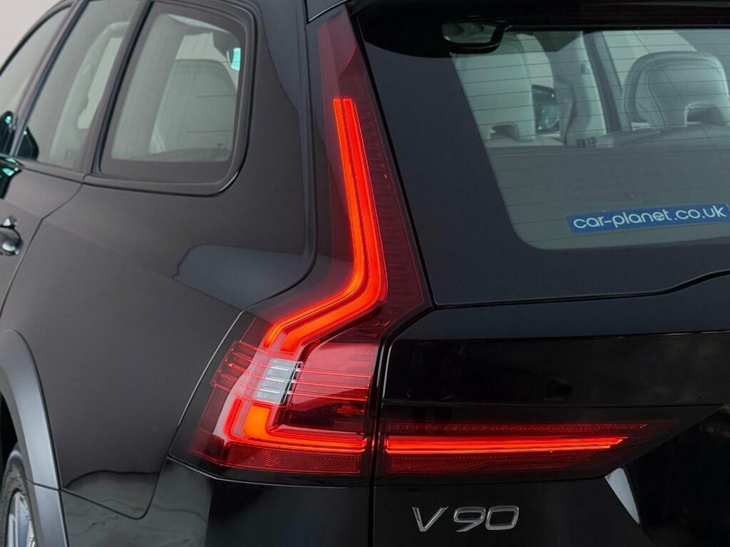 Volvo V90 Cross Country 2.0 B5 Mhev Awd Euro 6 Ss Black #6