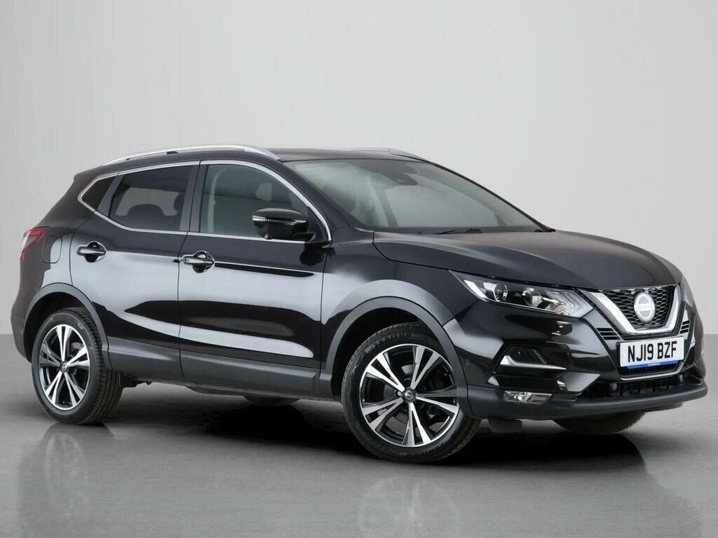 Nissan Qashqai 1.3 Dig-t N-connecta Euro 6 Ss Black