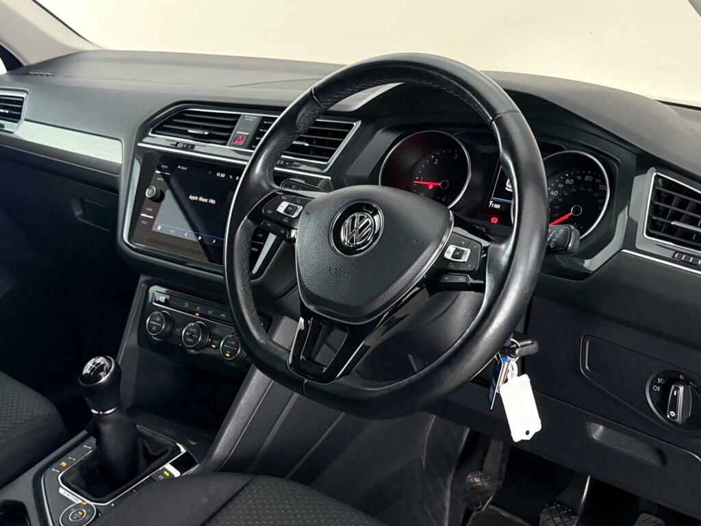Volkswagen Tiguan Allspace 2.0 Tdi Se Nav 4Motion Euro 6 Ss Black #3