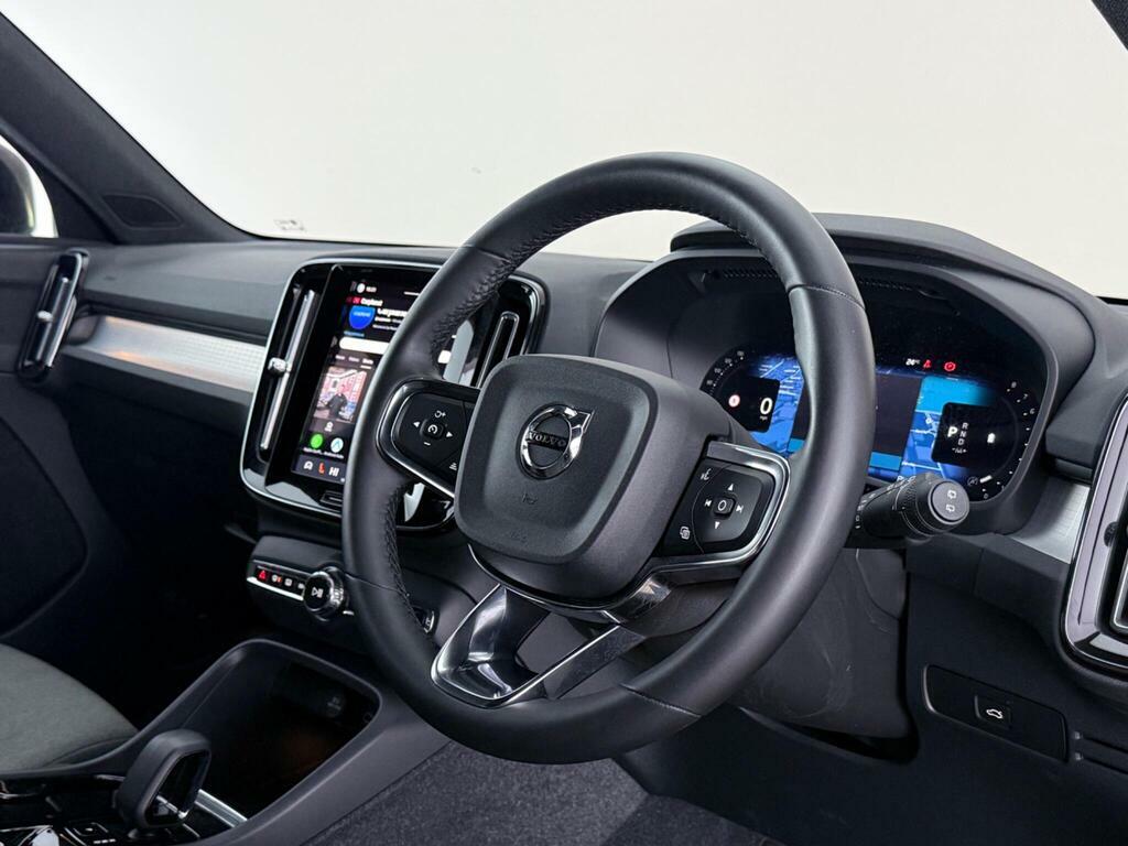 Volvo XC40 2.0 B4 Mhev Plus Dct Awd Euro 6 Ss WA23OSW Blue #3