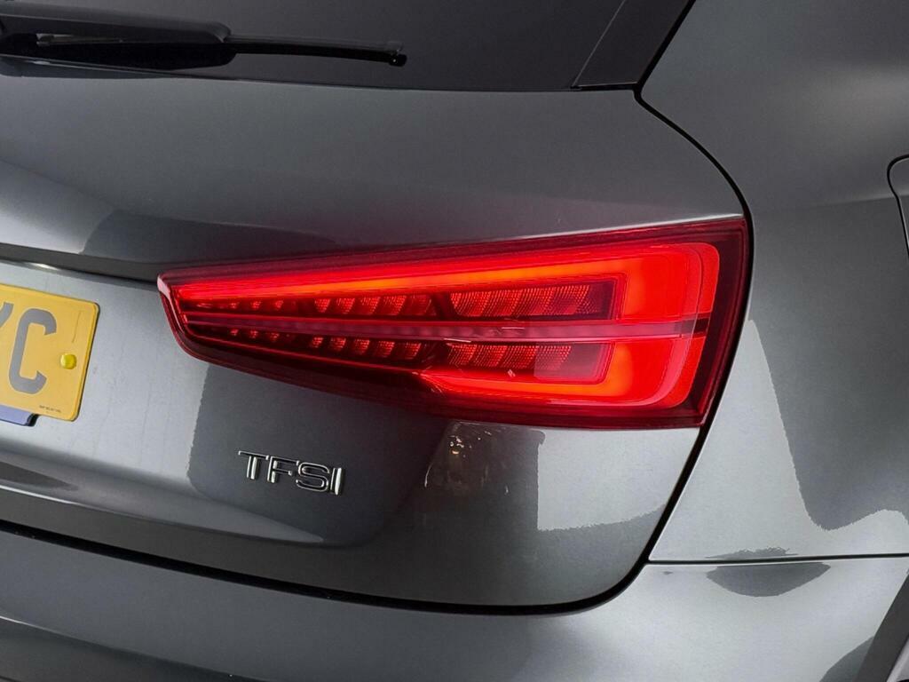 Audi Q3 1.4 Tfsi Cod Black Edition S Tronic Euro 6 Ss 5 DG68WKC Grey #6