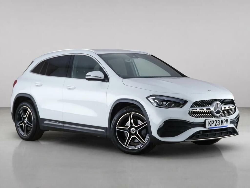 Mercedes-Benz GLA Class 2.0 Gla220d Amg Line Executive 8G-dct 4Matic Eur White