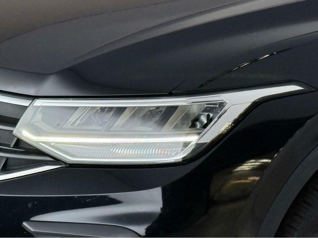 Volkswagen Tiguan 2.0 Tdi Life Dsg Euro 6 Ss GL23YLP Black #4