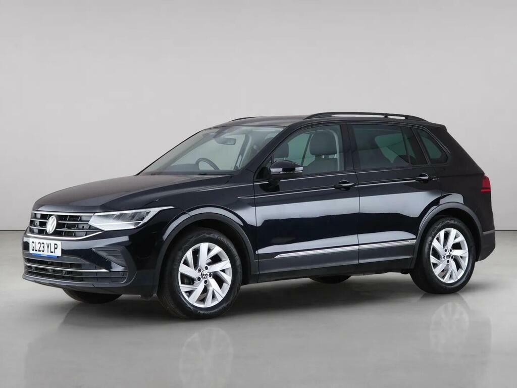 Volkswagen Tiguan 2.0 Tdi Life Dsg Euro 6 Ss GL23YLP Black #2