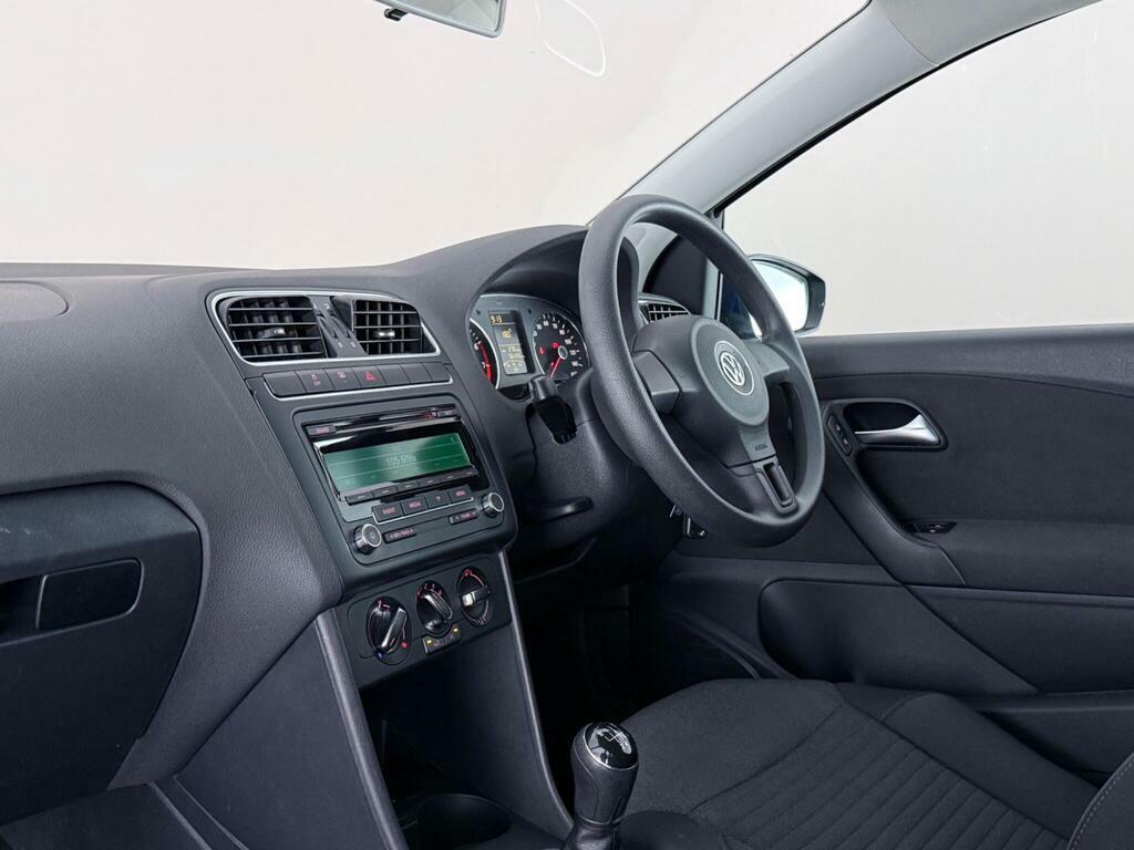 Volkswagen Polo Hatchback White #4
