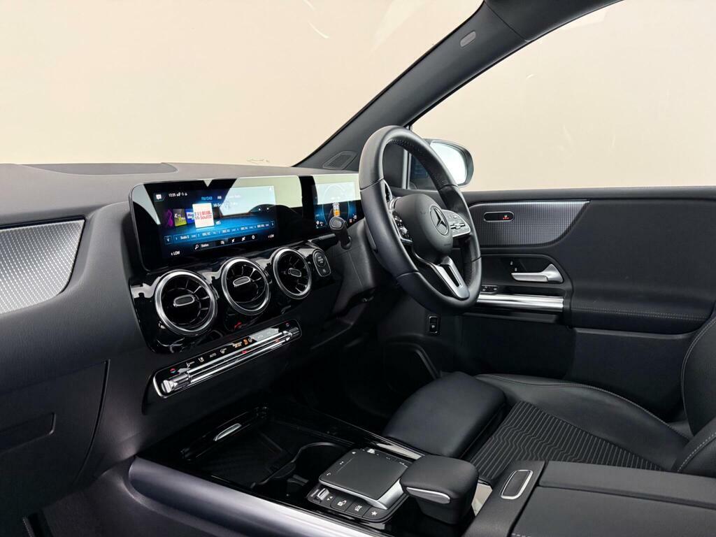 Mercedes-Benz B Class 1.3 B180 Sport Executive 7G-dct Euro 6 Ss Blue #4