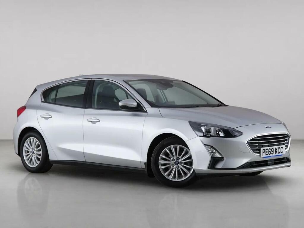 Ford Focus 1.0T Ecoboost Titanium Euro 6 Ss Silver