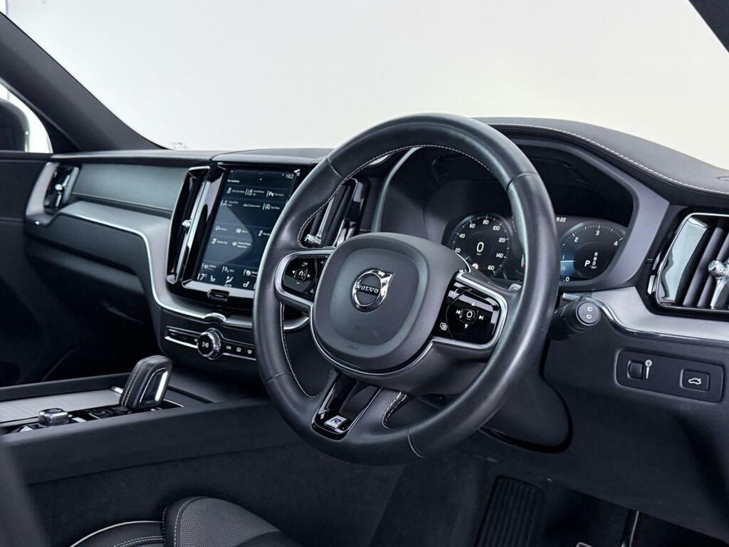 Volvo XC60 2.0 B5 Mhev R-design Pro Awd Euro 6 Ss Grey #3