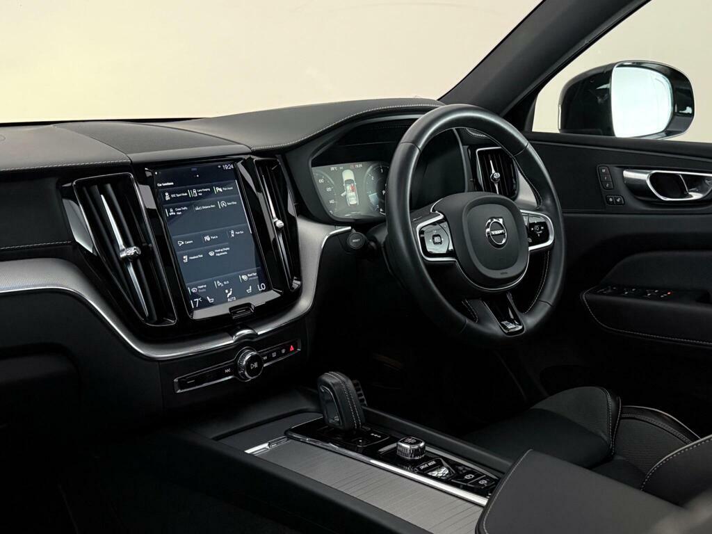 Volvo XC60 2.0 B5 Mhev R-design Pro Awd Euro 6 Ss Grey #4