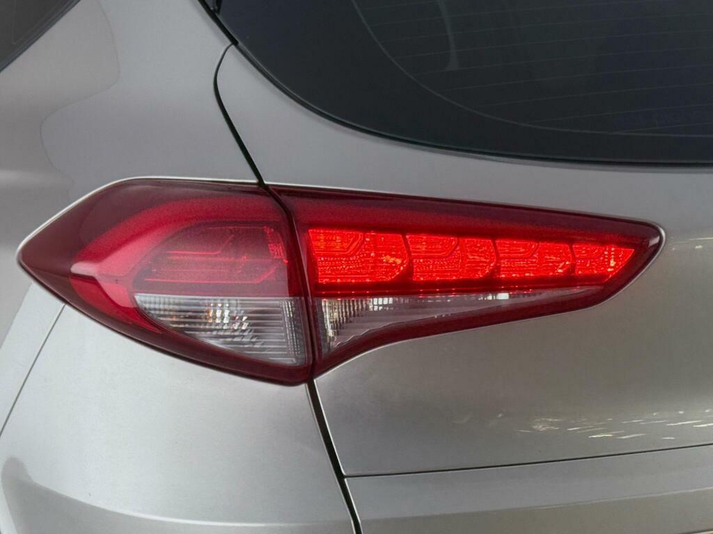Hyundai Tucson 1.6 Gdi Blue Drive Se Nav Euro 6 Ss White #5