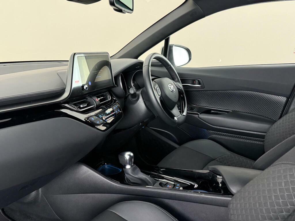 Toyota C-Hr 1.8 Vvt-h Design Cvt Euro 6 Ss Silver #4