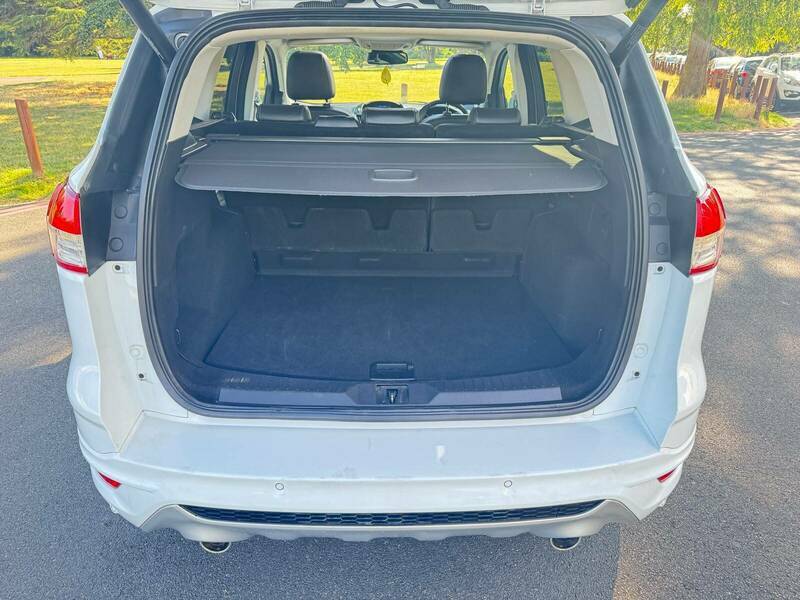 Ford Kuga Suv 2.0 Tdci Zetec 2Wd Euro 6 Ss 201565 Black #17