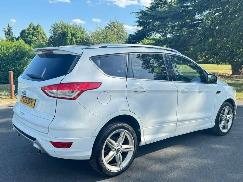 Ford Kuga Suv 2.0 Tdci Zetec 2Wd Euro 6 Ss 201565 Black #8