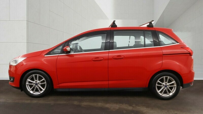 Ford Grand C-Max Grand Zetec Tdci Red #6
