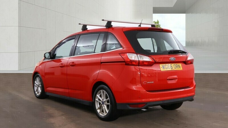 Ford Grand C-Max Grand Zetec Tdci Red #3
