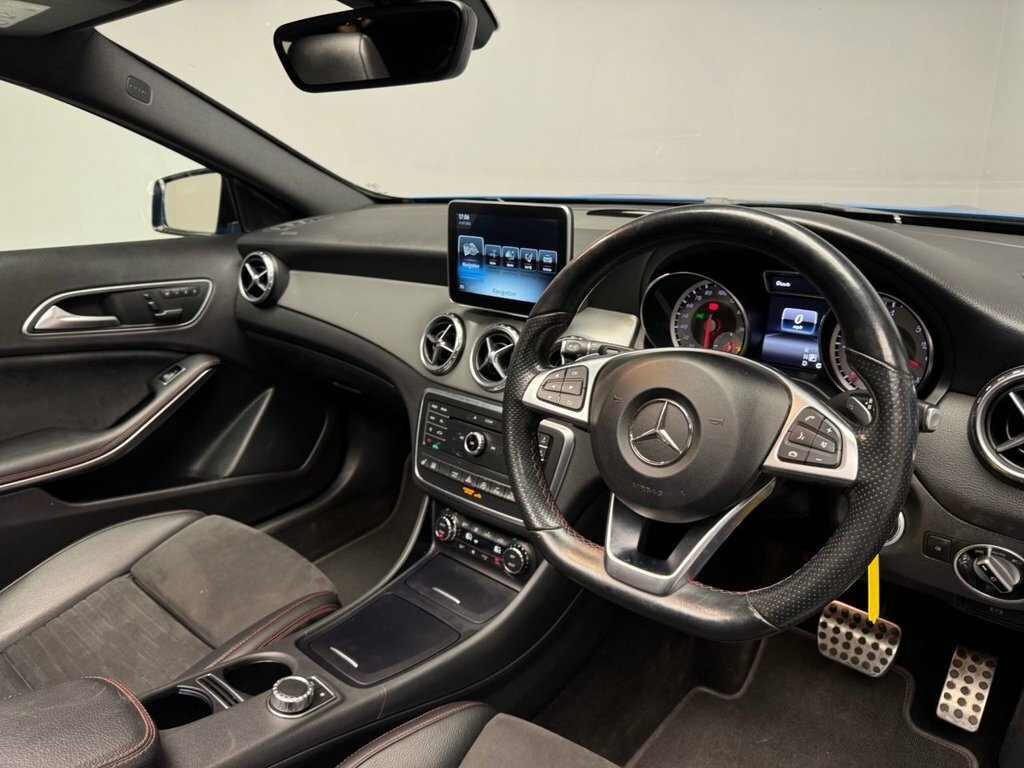 Mercedes-Benz GLA Class 2.1L Amg Line RX65NFF Blue #3