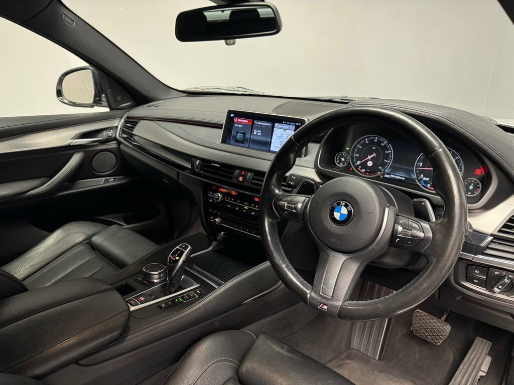 BMW X6 3L M Sport ND68TWP White #3