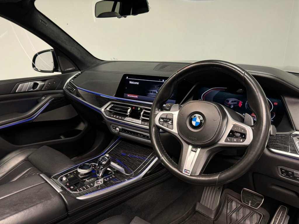 BMW X7 3L M Sport Black #3
