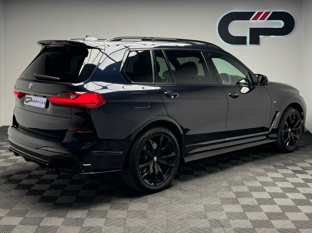 BMW X7 3L M Sport Black #2