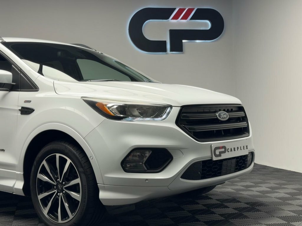 Ford Kuga 2L St-line AMZ1246 White #5