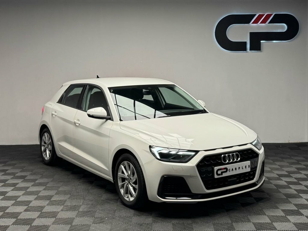 Audi A1 1L Sport White