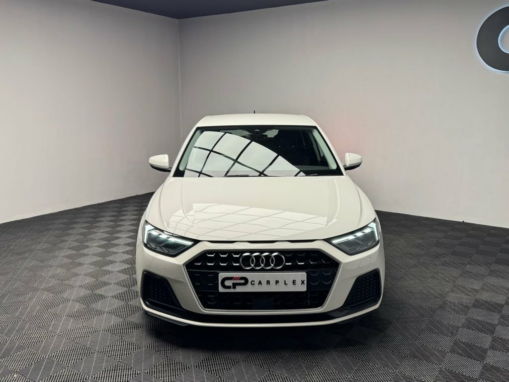 Audi A1 1L Sport DF69AHA White #6