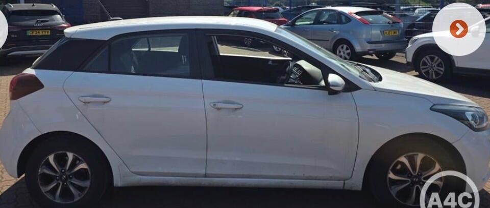 Hyundai I20 1.2 Se Launch Edition Euro 6 Ss  #5