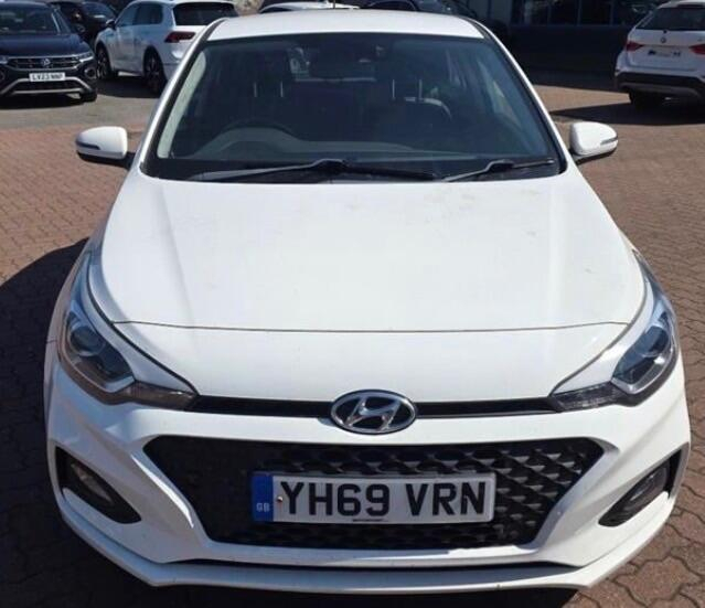 Hyundai I20 1.2 Se Launch Edition Euro 6 Ss 