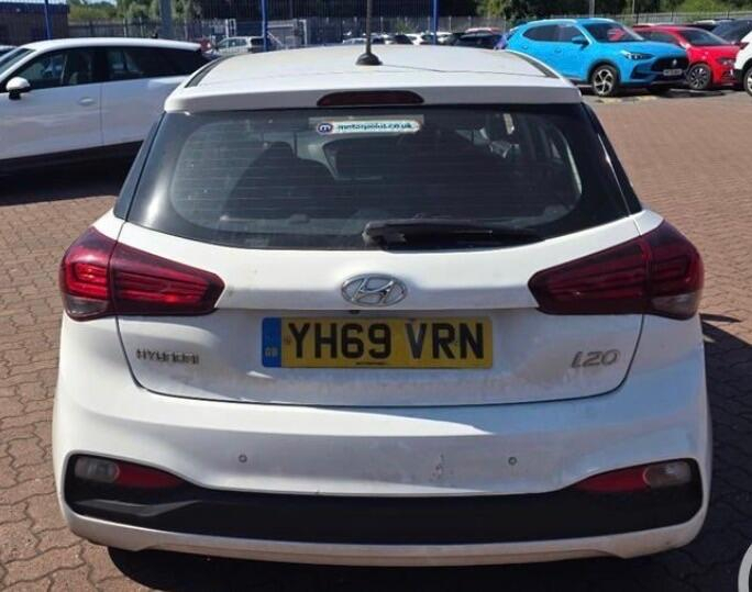 Hyundai I20 1.2 Se Launch Edition Euro 6 Ss  #4