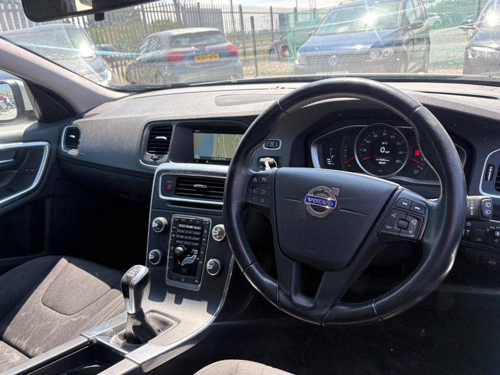 Volvo V60 D5 Twin Engine Grey #30