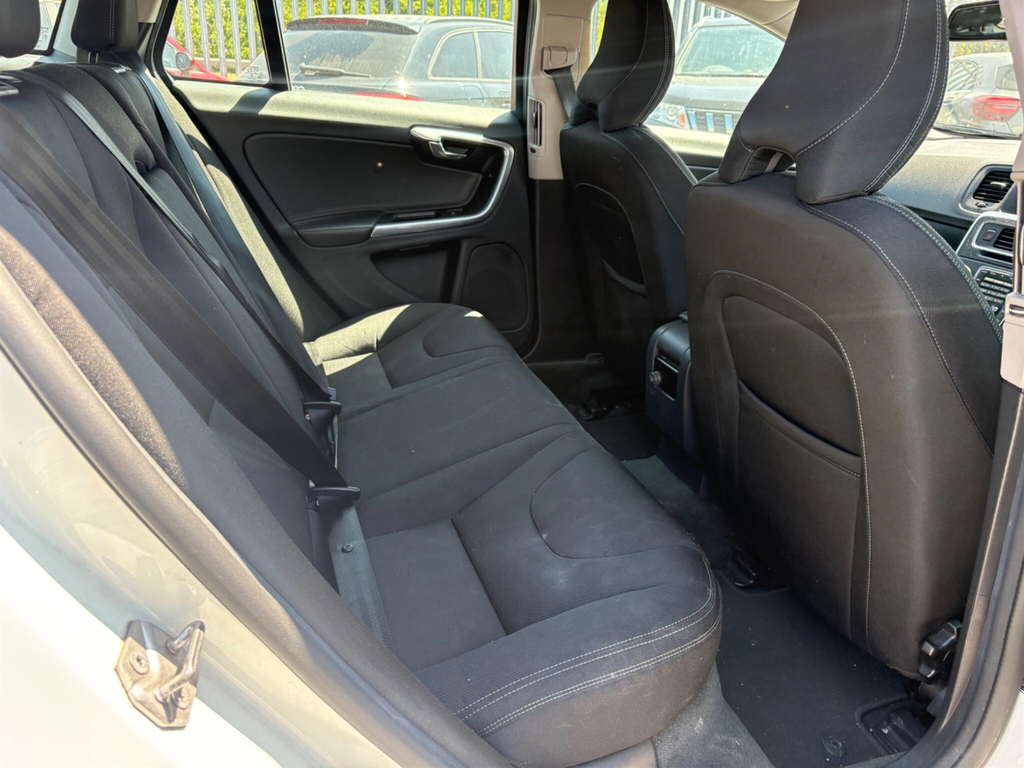 Volvo V60 D5 Twin Engine Grey #15
