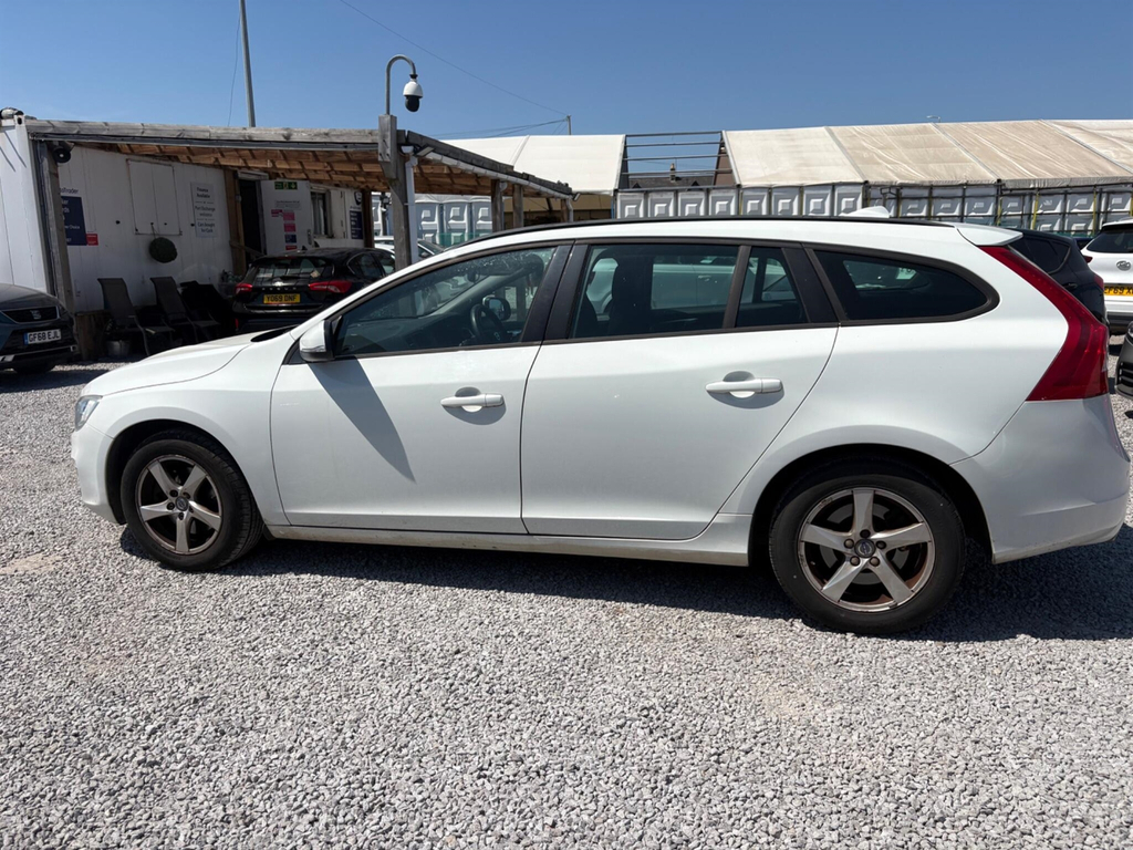 Volvo V60 2.0 D4 Business Edition Euro 6 Ss White #6