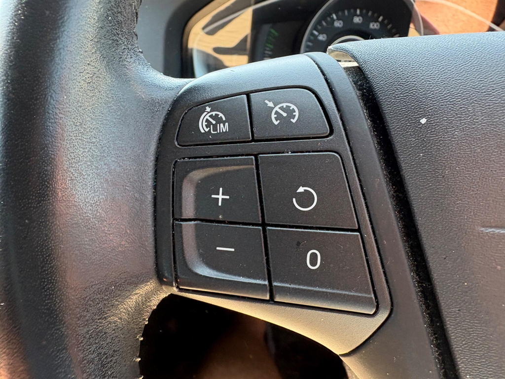 Volvo V60 D5 Twin Engine Grey #21