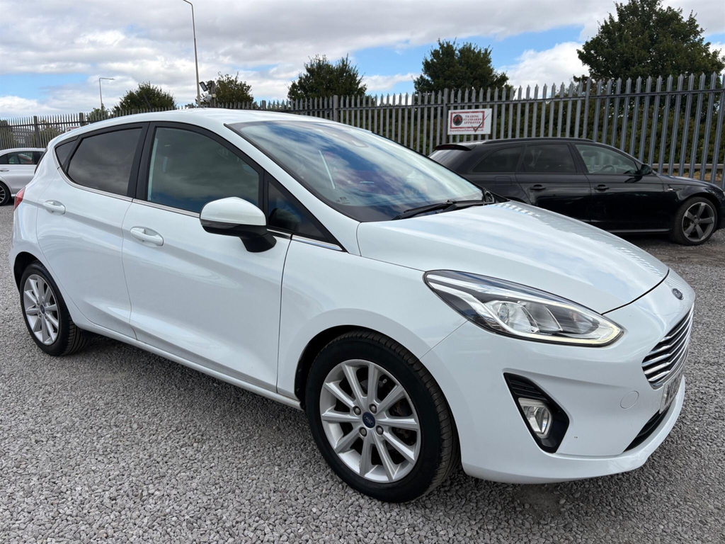 Ford Fiesta 1.0T Ecoboost Titanium Euro 6 Ss WO67AEA