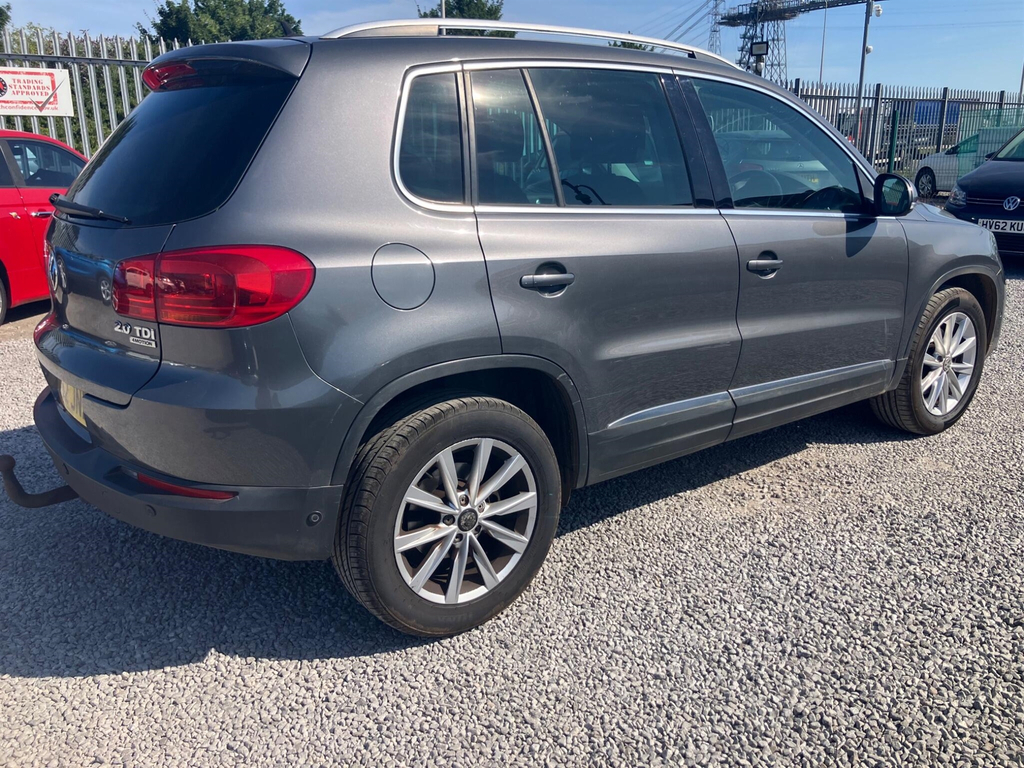 Volkswagen Tiguan 2.0 Tdi Bluemotion Tech Se 4Wd Euro 5 Ss #3