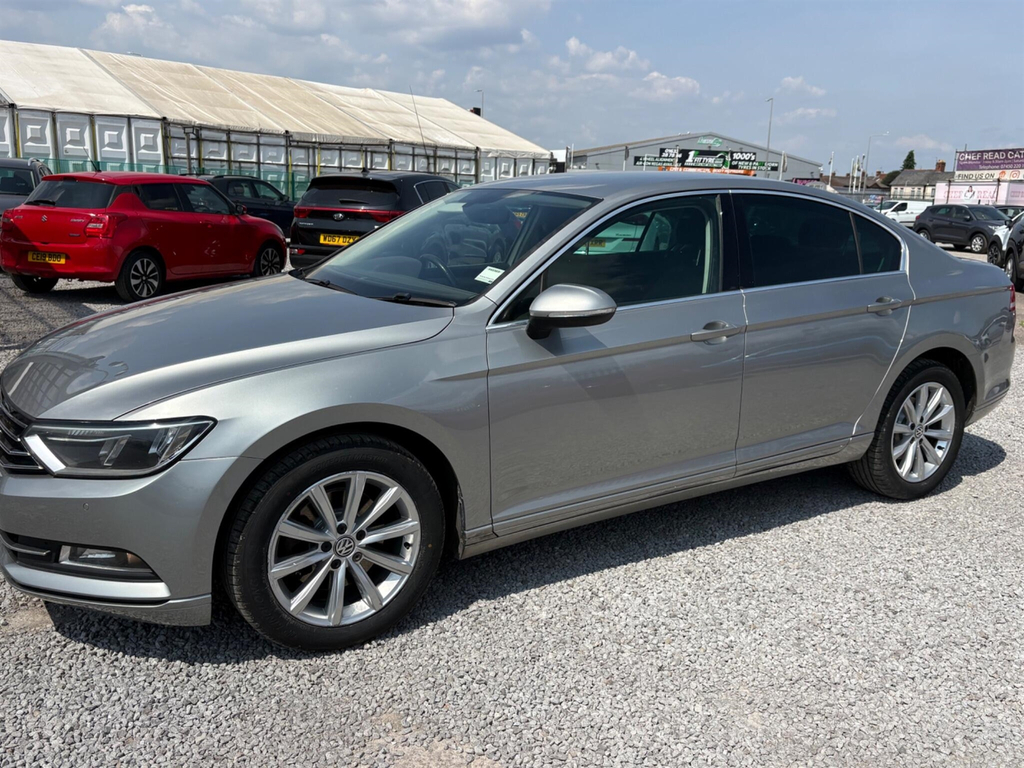 Volkswagen Passat 2.0 Tdi Bluemotion Tech Se Business Euro 6 Ss 4 