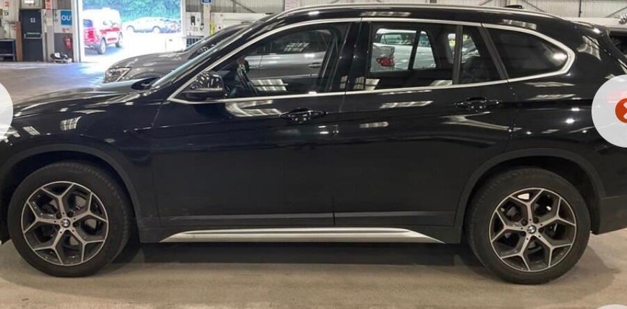 BMW X1 1.5 18I Gpf Xline Sdrive Euro 6 Ss Black #3